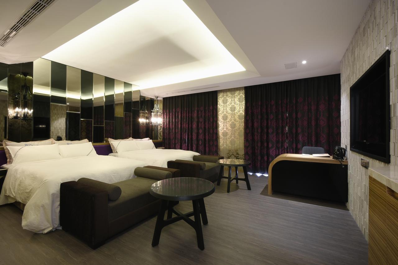 U-Her Hotel Tchaj-čung Exteriér fotografie