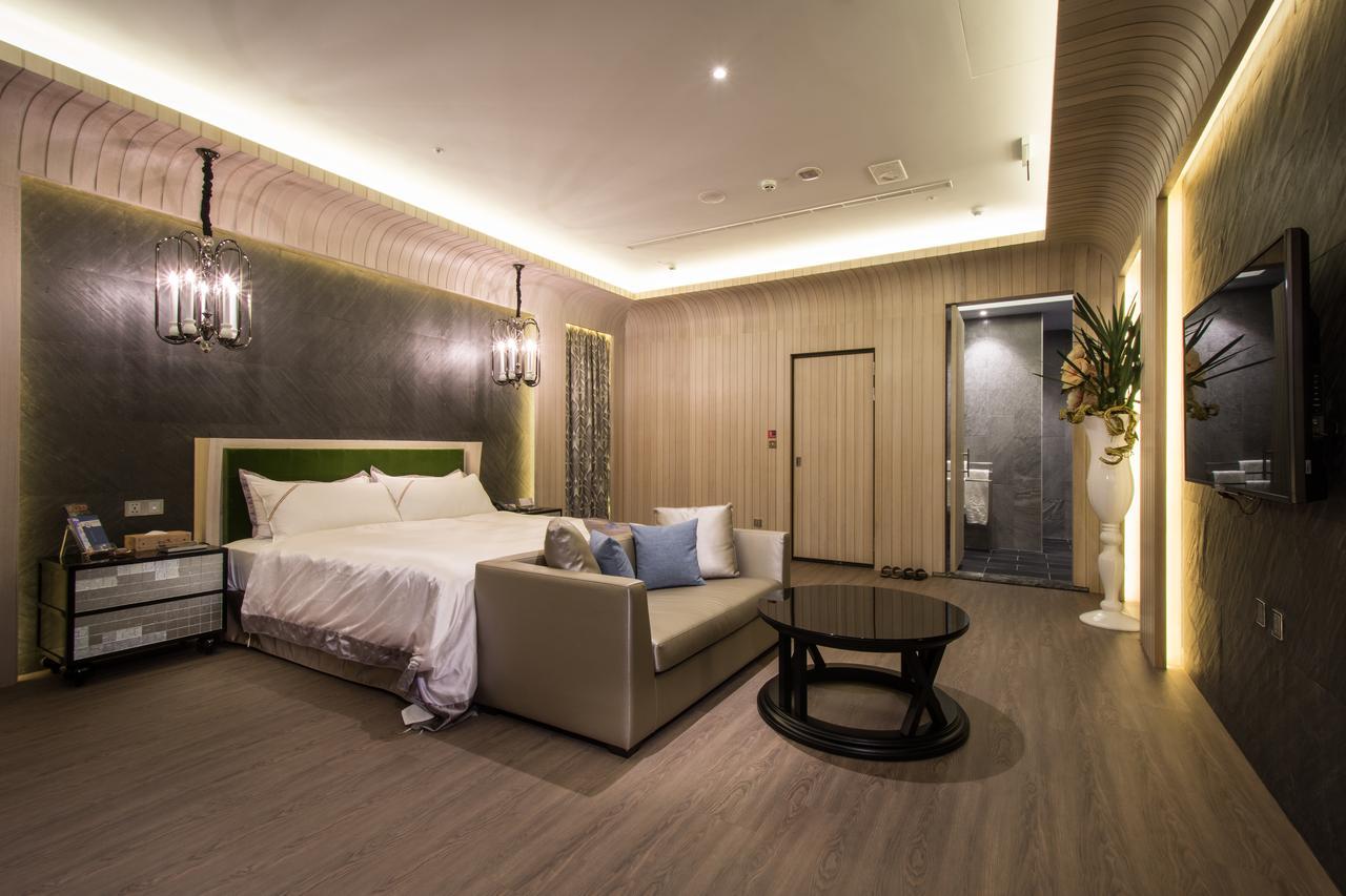 U-Her Hotel Tchaj-čung Exteriér fotografie