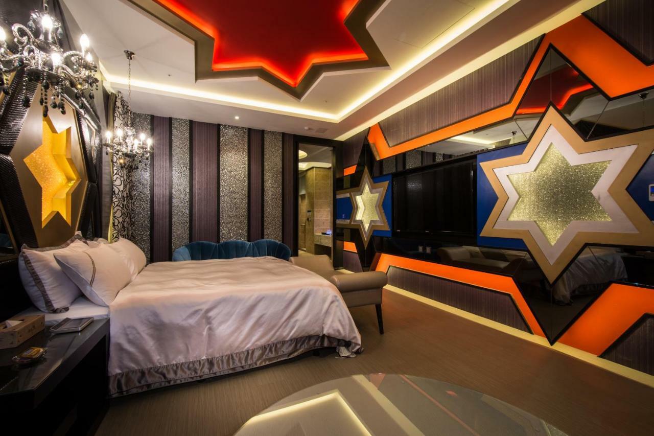 U-Her Hotel Tchaj-čung Exteriér fotografie